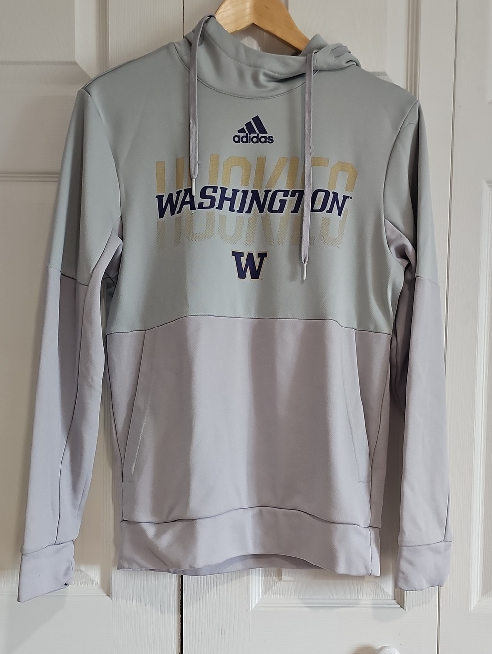 Adidas Washington Huskies Performance Hoodie - Size Small